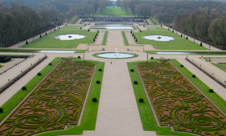 The Château de Vaux le Vicomte and its gardens, a fabulous estate